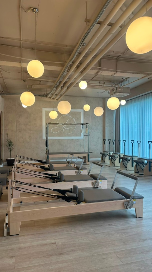 Pilates Reformer și Saltea